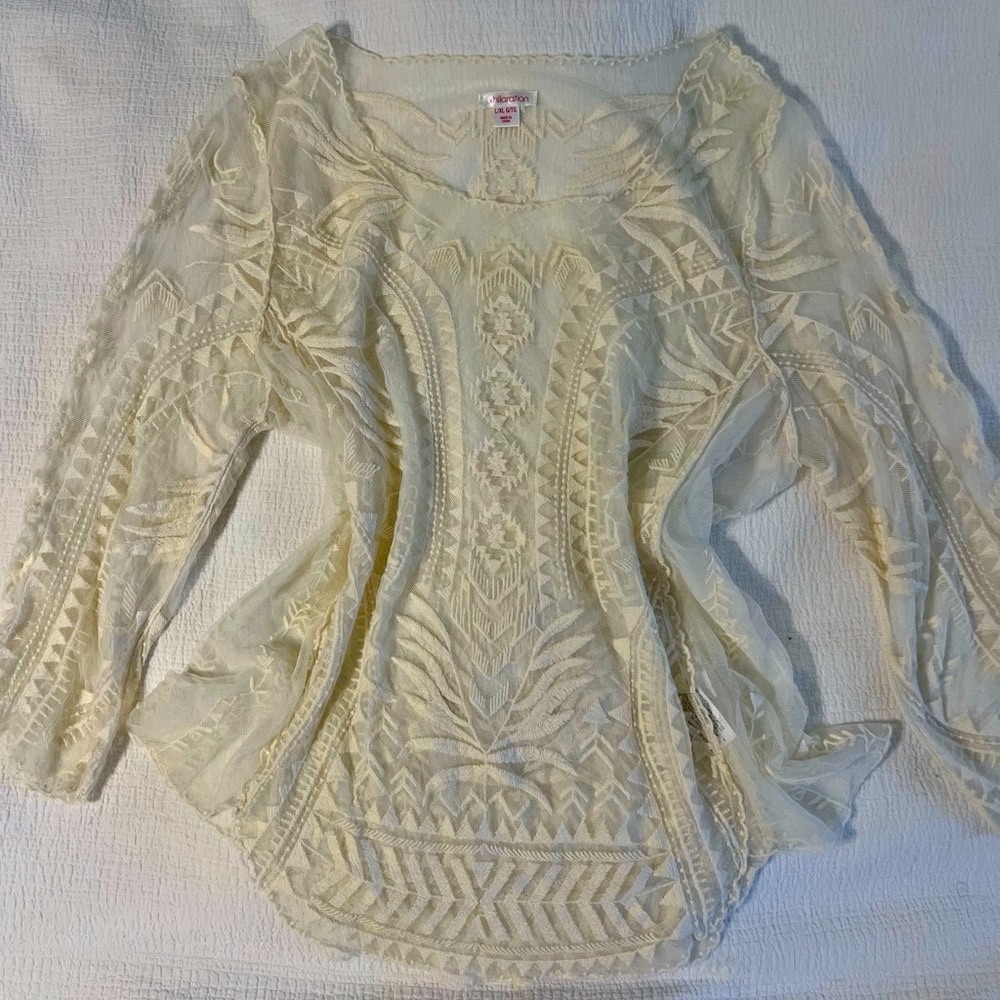 Cream/White Lace Crew Neck Top with Embroidered Design